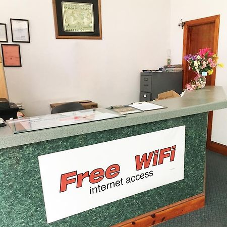 Village Motel エレンビル エクステリア 写真