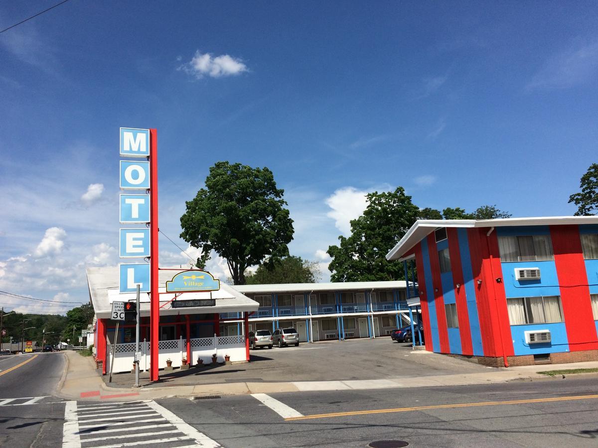 Village Motel エレンビル エクステリア 写真