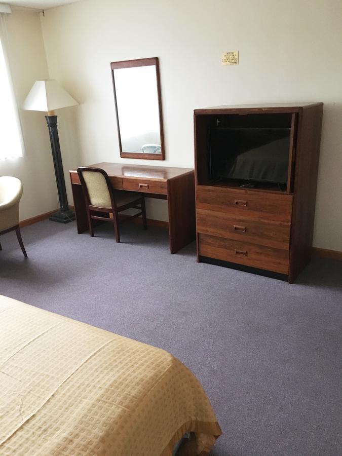 Village Motel エレンビル エクステリア 写真